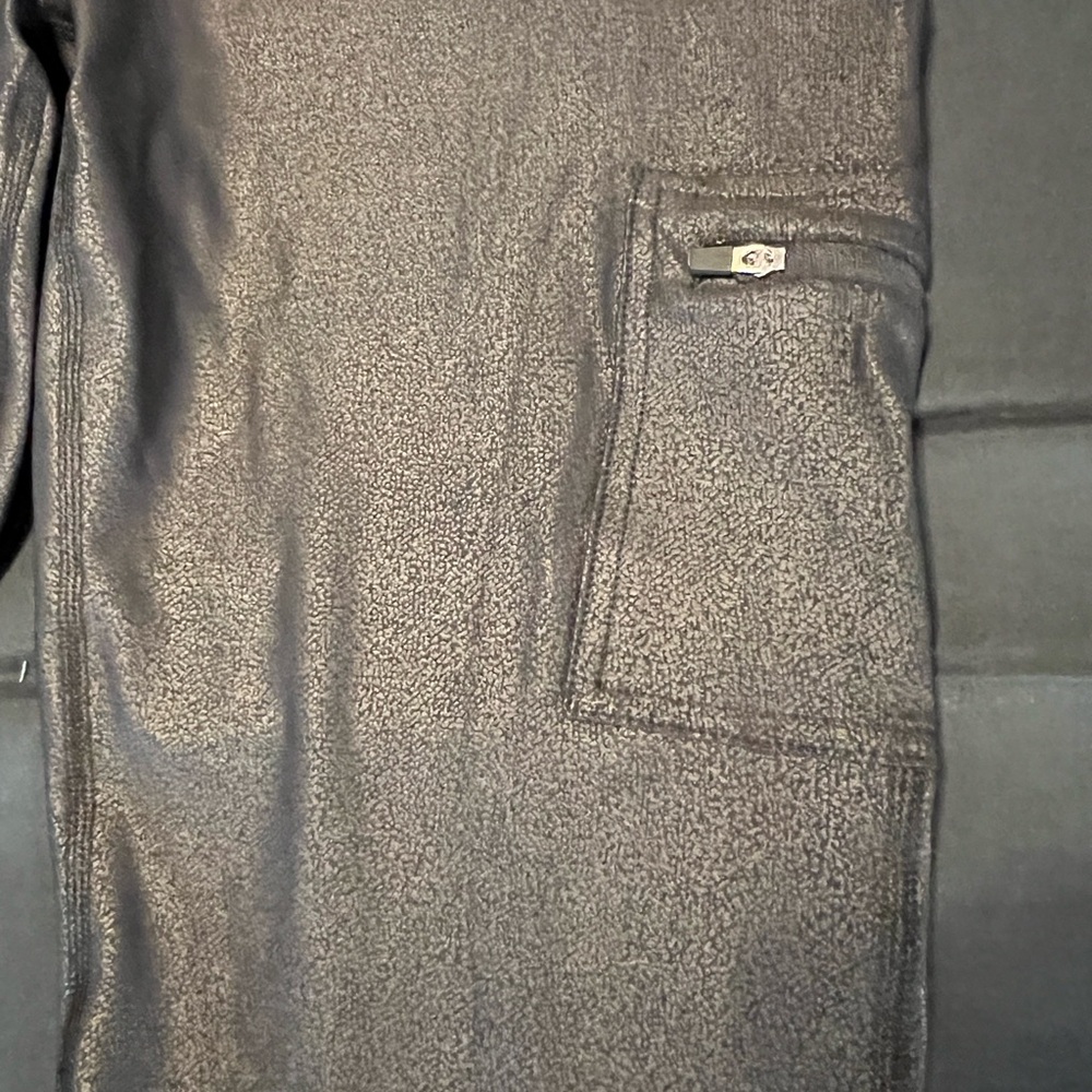 New With Tag, Black Active Leggings With Pockets!!! - Picture 3 of 5